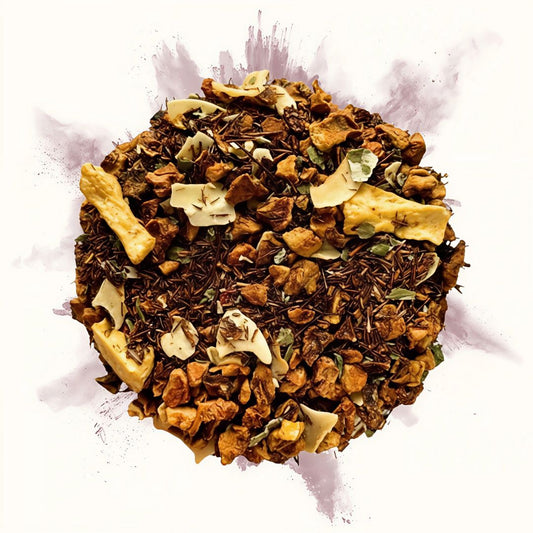 Rooibos en vrac avec morceaux de fraise séchée, coco et éclats de vanille, vu de dessus