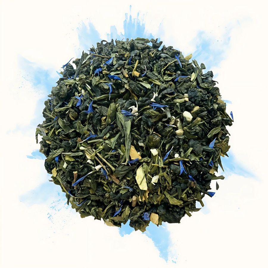 Thé oolong en vrac avec morceaux de pêche séchée et éclats de vanille, vu de dessus